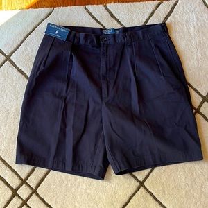 Men’s navy blue dress/casual shorts. Size 40.